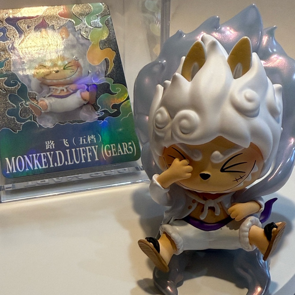 ********SOLD*********Monkey D. Luffy Gear 5 Figure - White and Purple